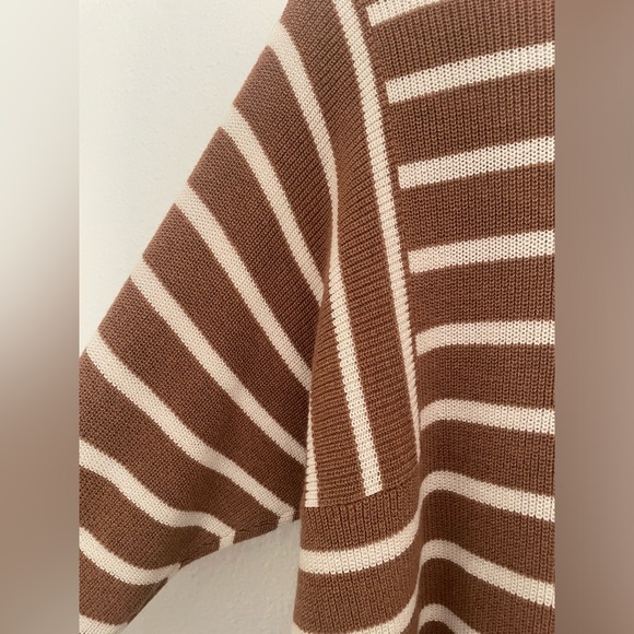 banana republic brown and white striped sweater - Picture 2 of 4